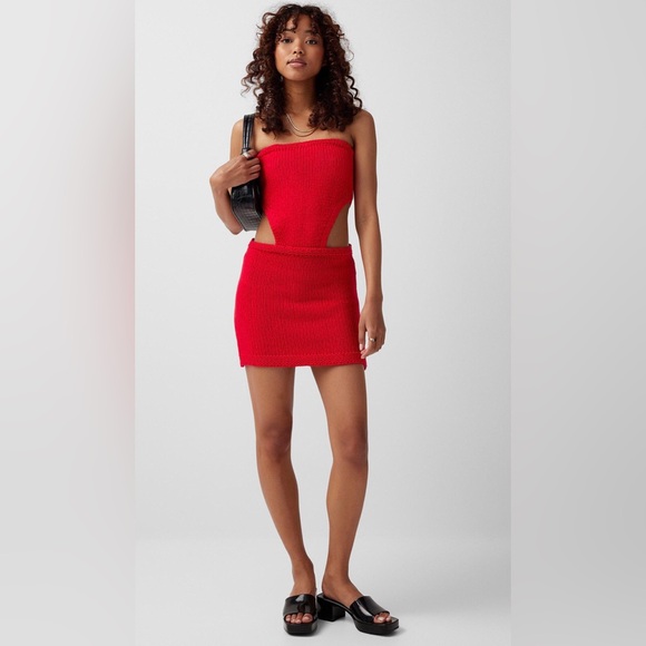 Lioness Red Cut-out Dress. NWOT. Medium - Picture 3 of 9